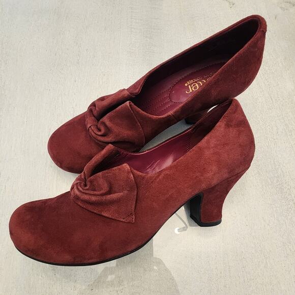 Hotter Comfort Concept Women's Heels SZ 7 Suede Red - Picture 1 of 8